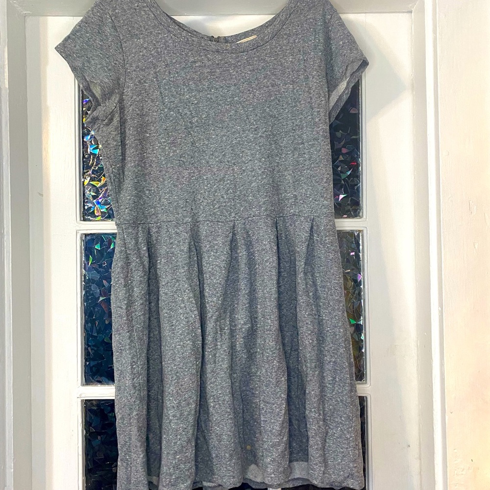 Size large gap t shirt sweater dress